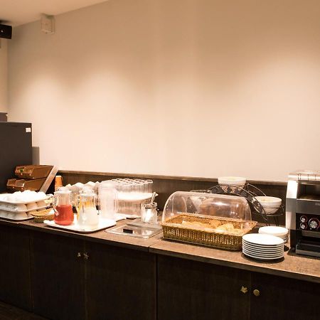 Hotel Claiton Esaka Суита Екстериор снимка
