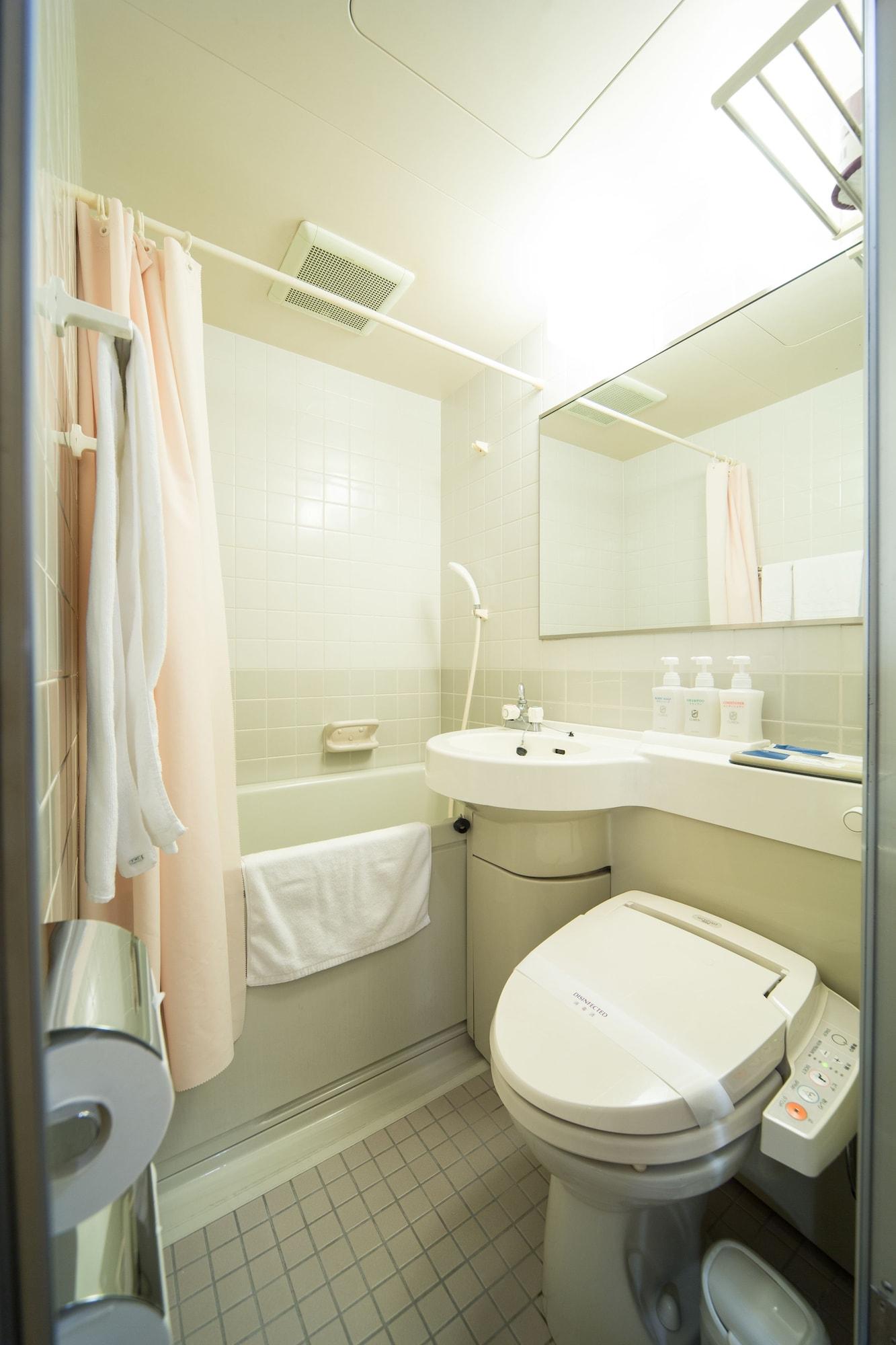 Hotel Claiton Esaka Суита Екстериор снимка