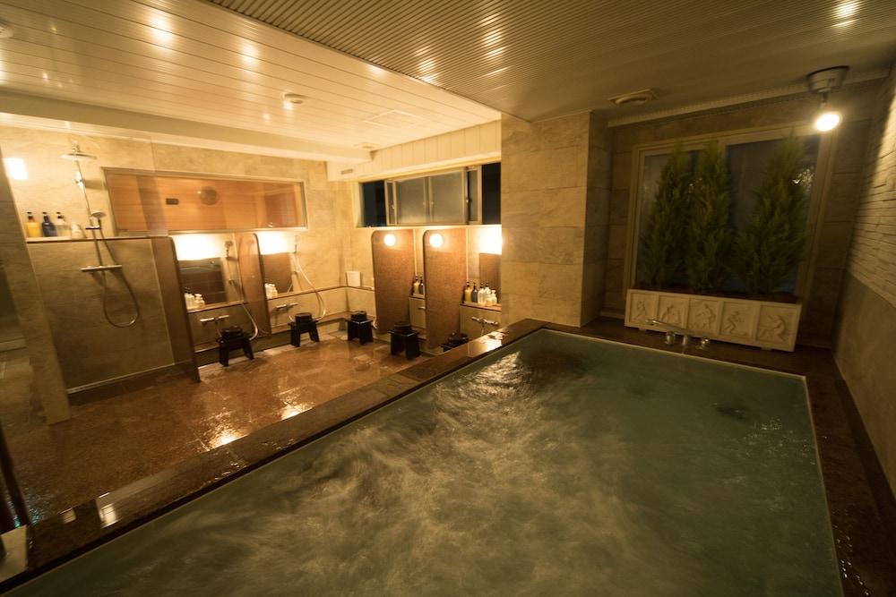 Hotel Claiton Esaka Суита Екстериор снимка