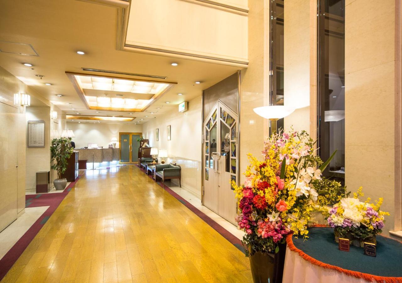 Hotel Claiton Esaka Суита Екстериор снимка