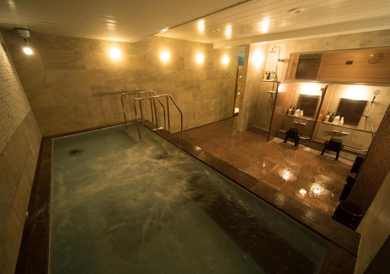 Hotel Claiton Esaka Суита Екстериор снимка